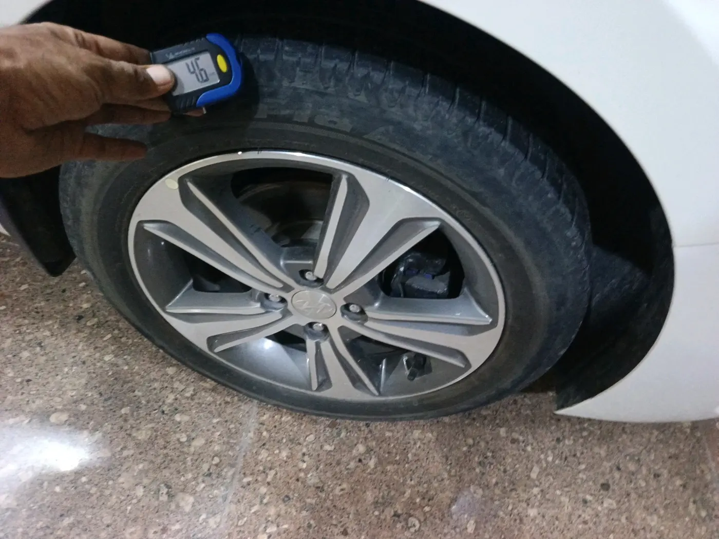2019 Hyundai Verna 1.6 CRDI SX (O) AT, Diesel, Automatic, 37,472 km, tyre