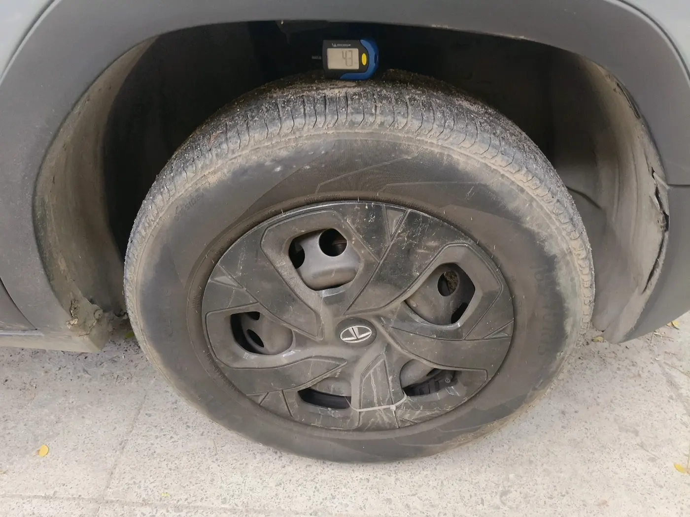 2023 Tata PUNCH ADVENTURE MT, Petrol, Manual, 58,830 km, tyre