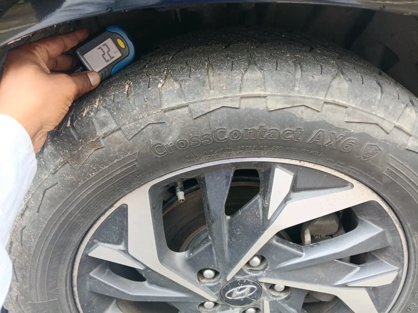 2021 Hyundai Creta SX (O) AT 1.5 DIESEL, Diesel, Automatic, 2,31,953 km, tyre