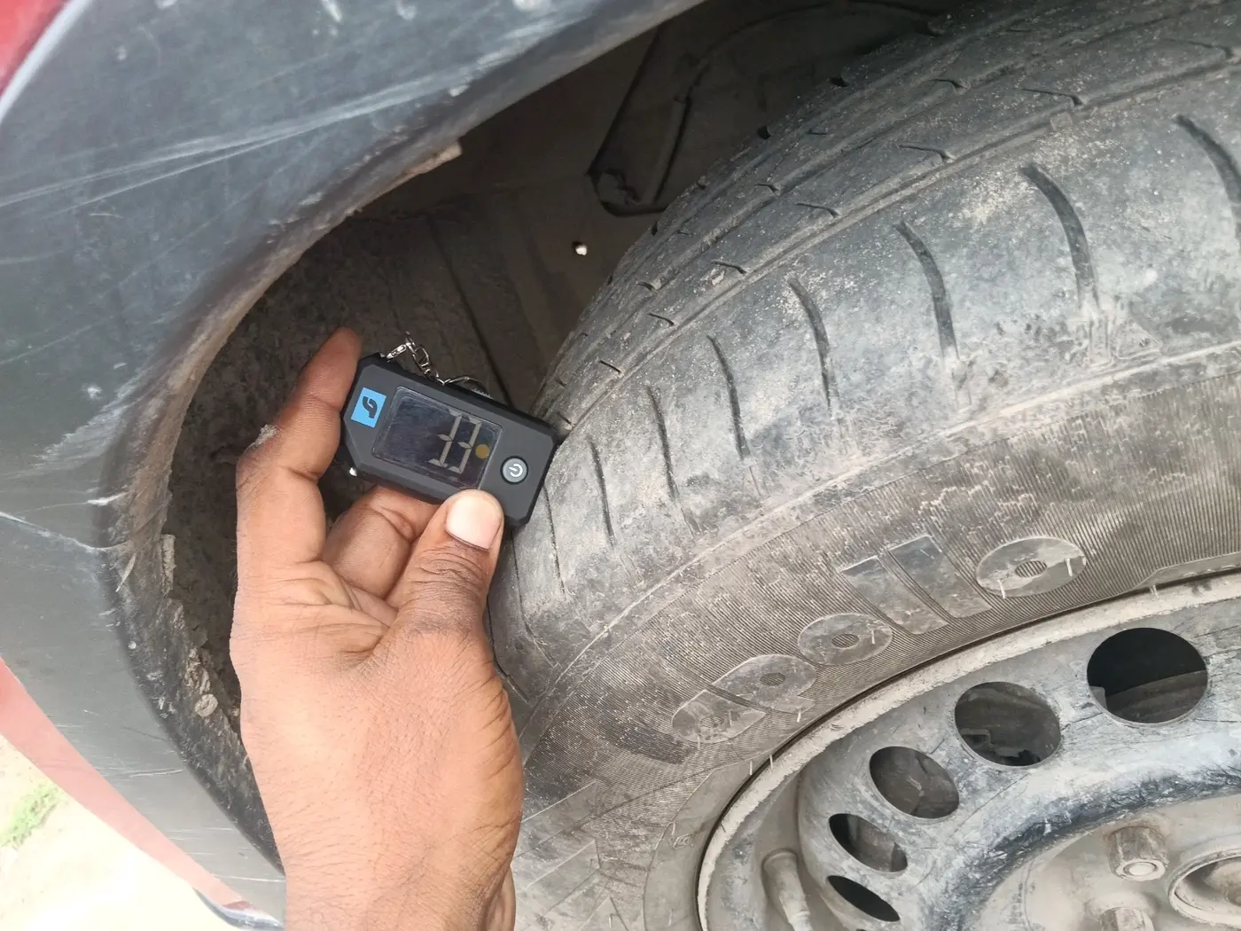 2017 Maruti Vitara Brezza VDI (O), Diesel, Manual, 1,37,210 km, tyre