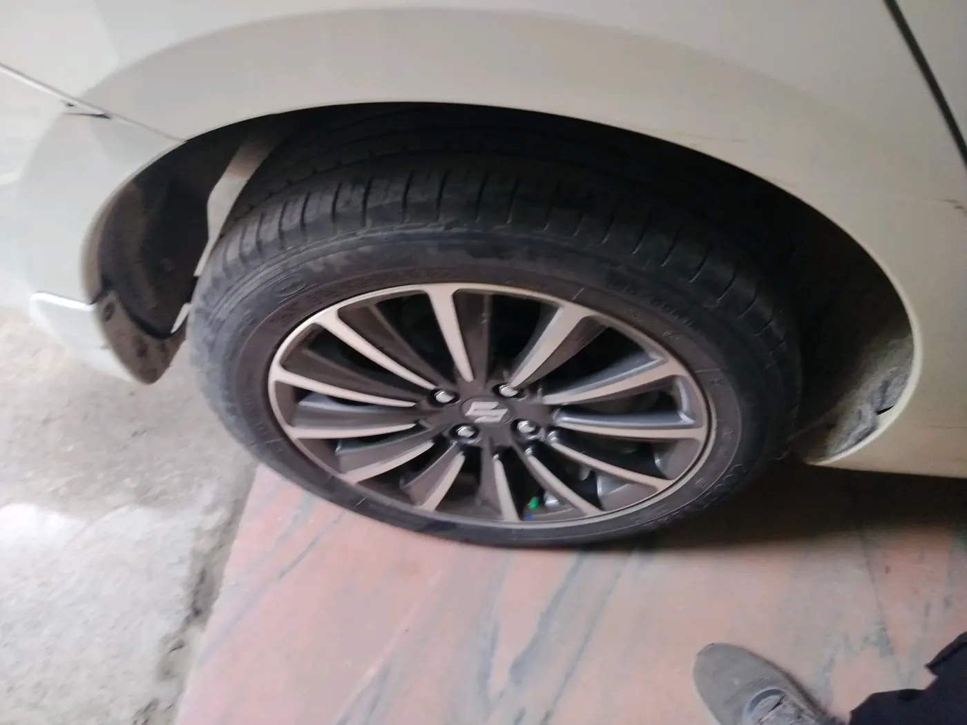 2022 Maruti Ciaz ALPHA 1.5 SHVS PETROL, Petrol, Manual, 47,793 km, tyre