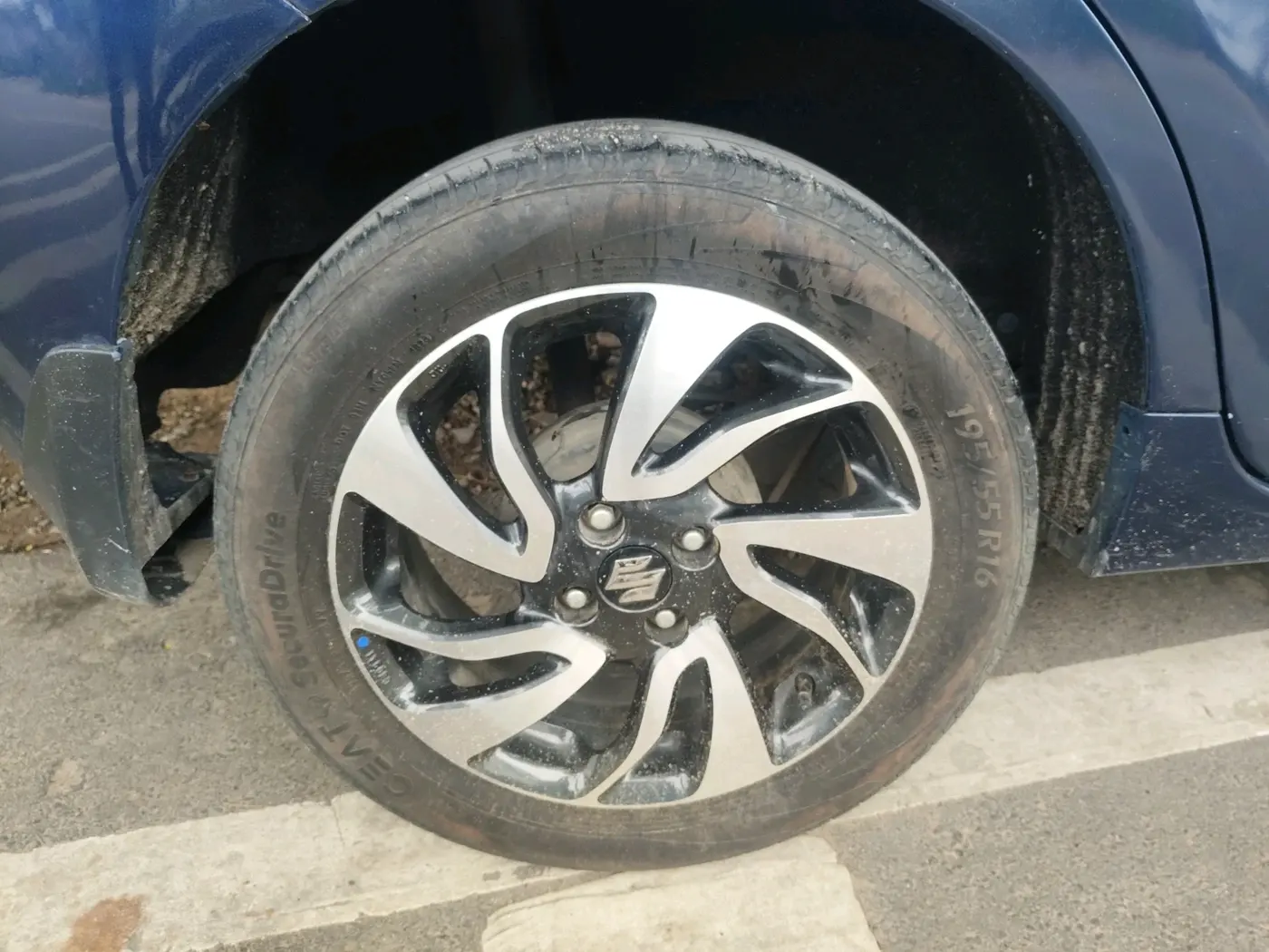 2019 Maruti Baleno ZETA PETROL 1.2, Petrol, Manual, 1,24,040 km, tyre