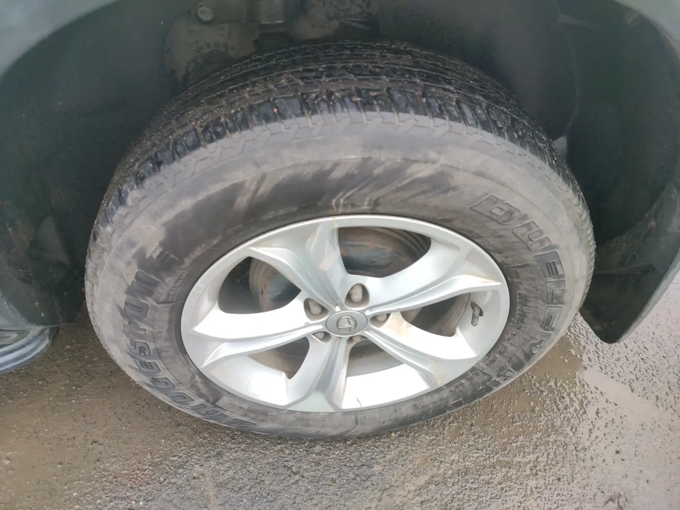 2019 Tata Harrier XZ 2.0L, Diesel, Manual, 1,47,758 km, tyre