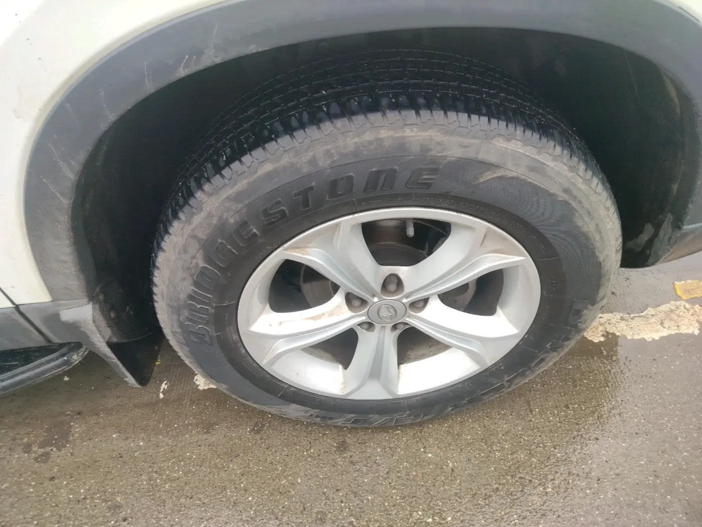 2019 Tata Harrier XZ 2.0L, Diesel, Manual, 1,47,758 km, tyre