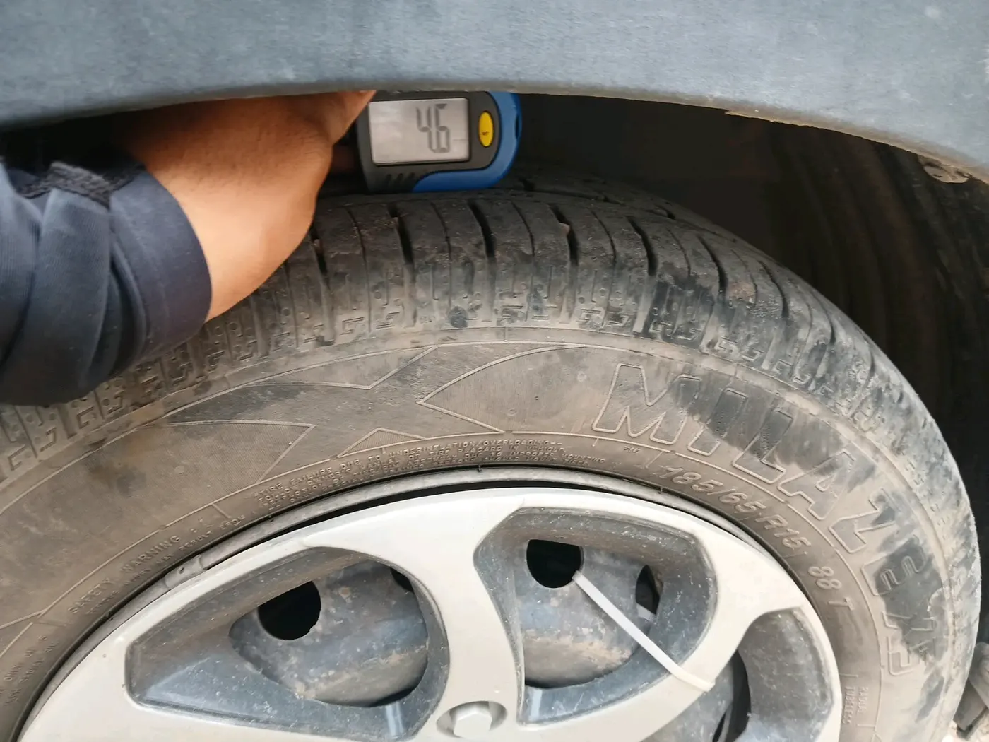 2018 Mahindra KUV 100 NXT K6+ D 6 STR, Diesel, Manual, 61,083 km, tyre