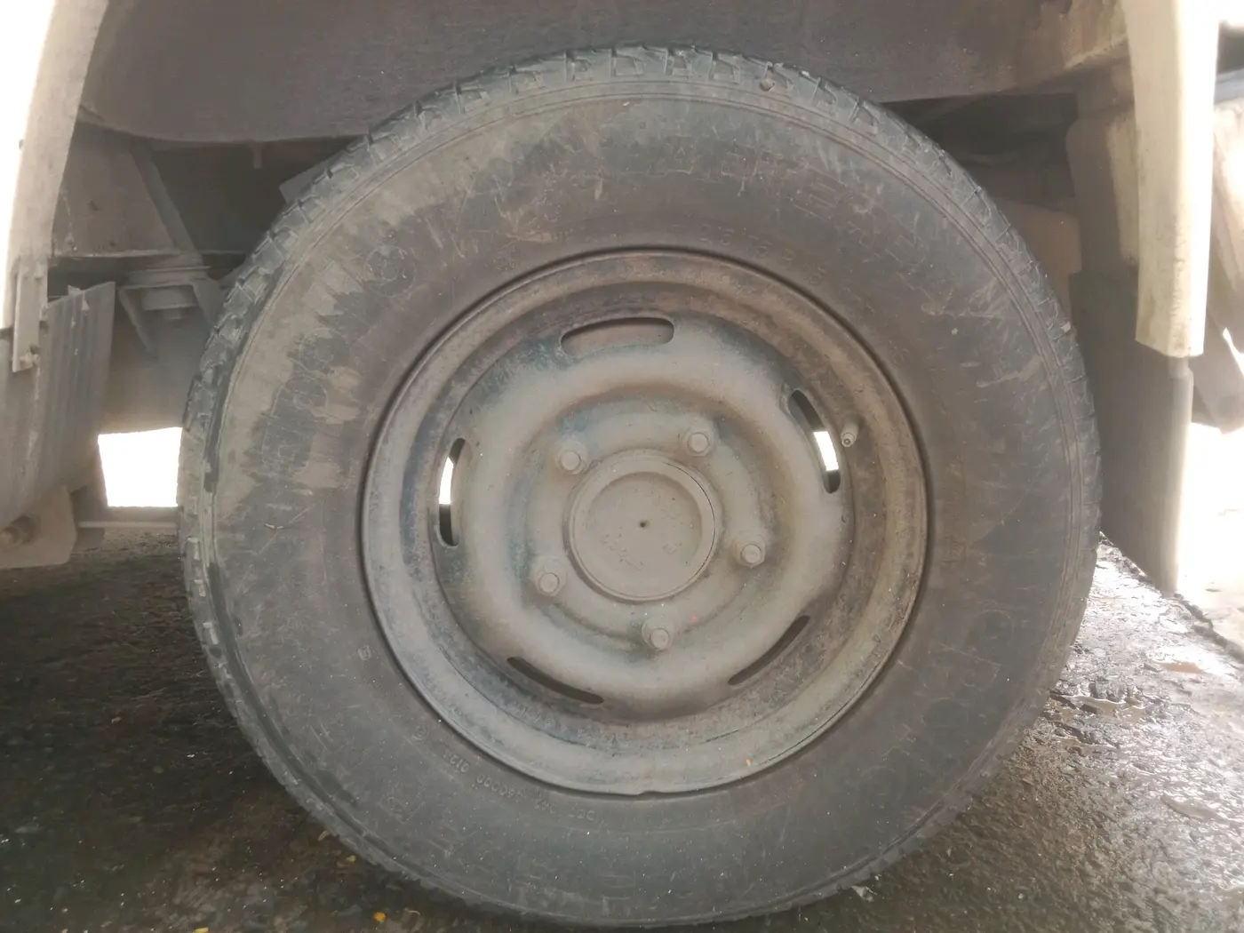 2019 Mahindra Bolero POWER PLUS SLE, Diesel, Manual, 93,304 km, tyre