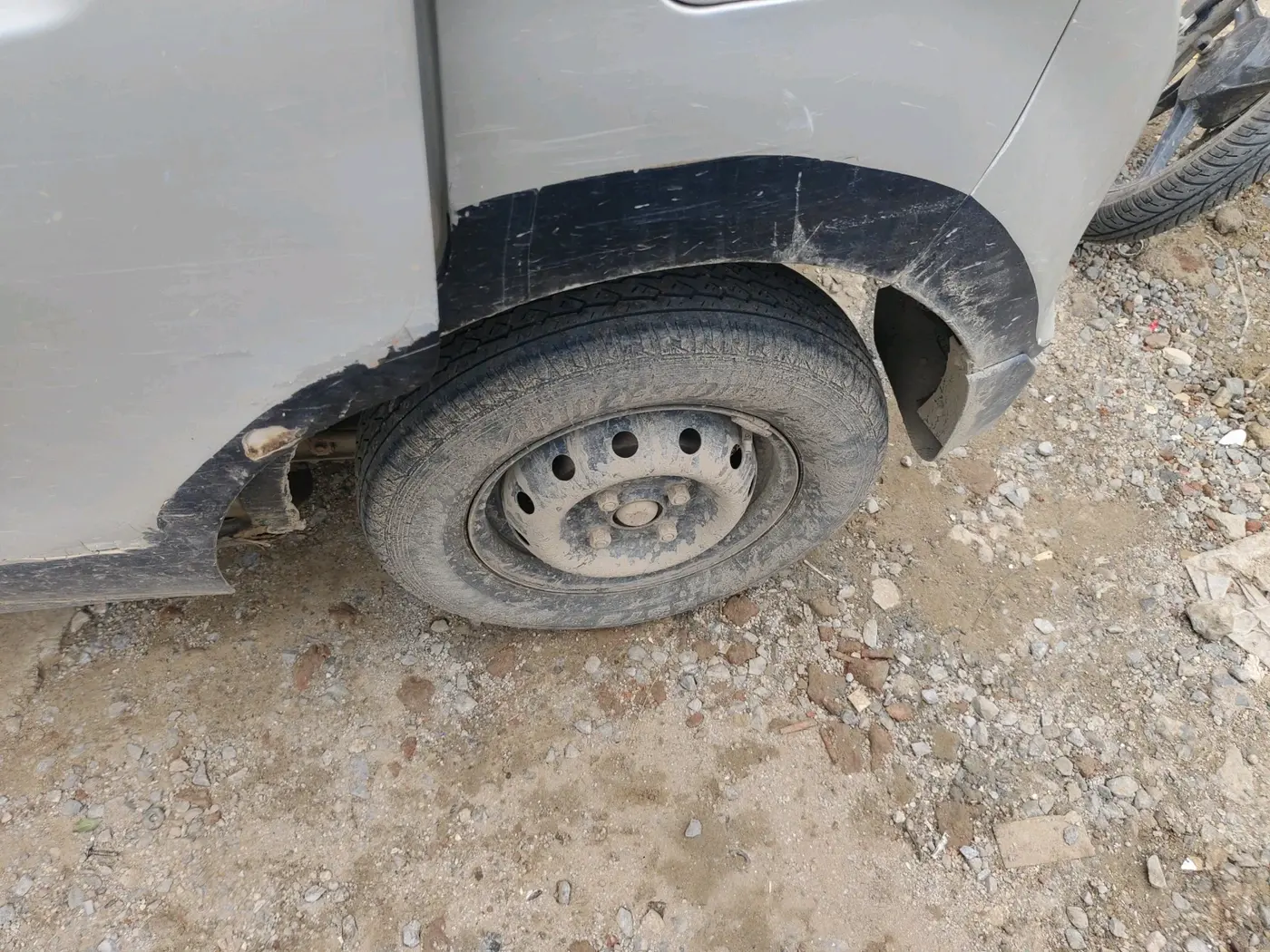 2012 Maruti Alto 800 LXI CNG, CNG, Manual, 1,16,936 km, tyre