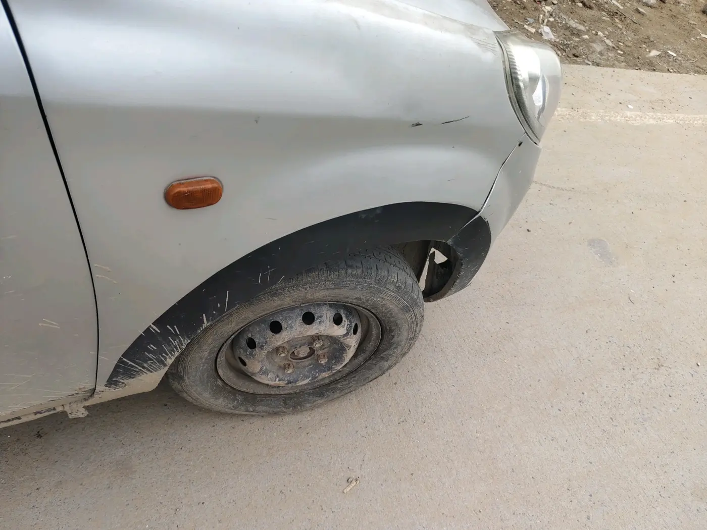 2012 Maruti Alto 800 LXI CNG, CNG, Manual, 1,16,936 km, tyre