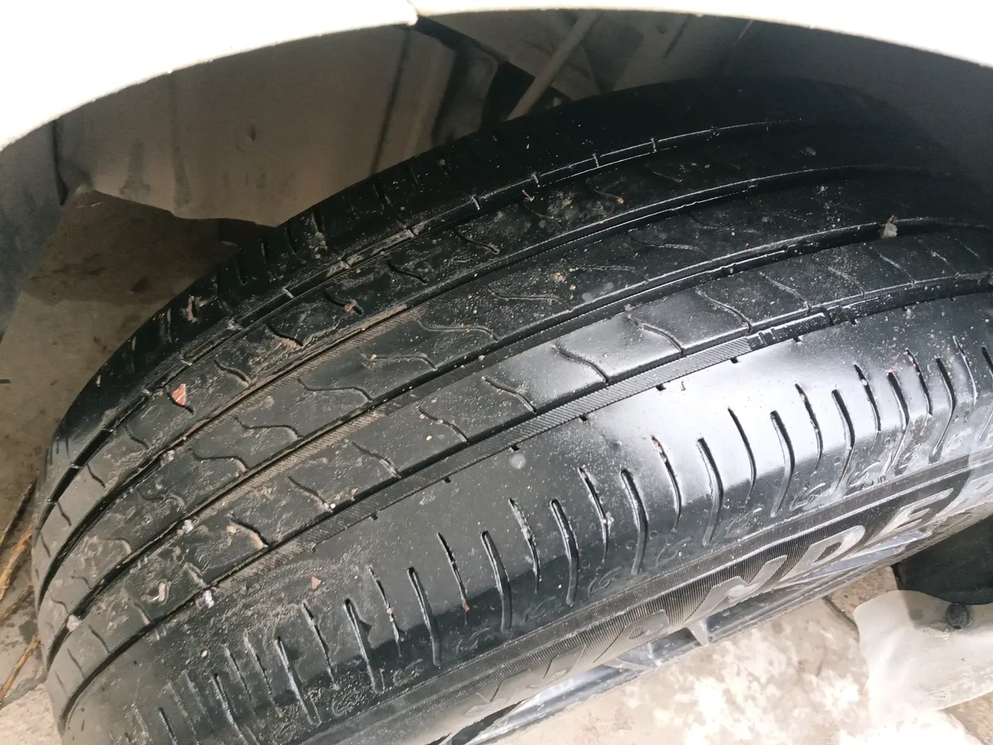 2022 Maruti Ertiga VXI CNG, CNG, Manual, 53,112 km, tyre