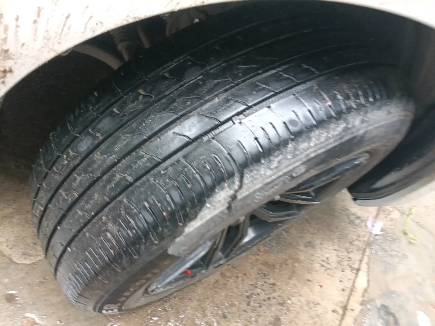 2022 Maruti Ertiga VXI CNG, CNG, Manual, 53,112 km, tyre