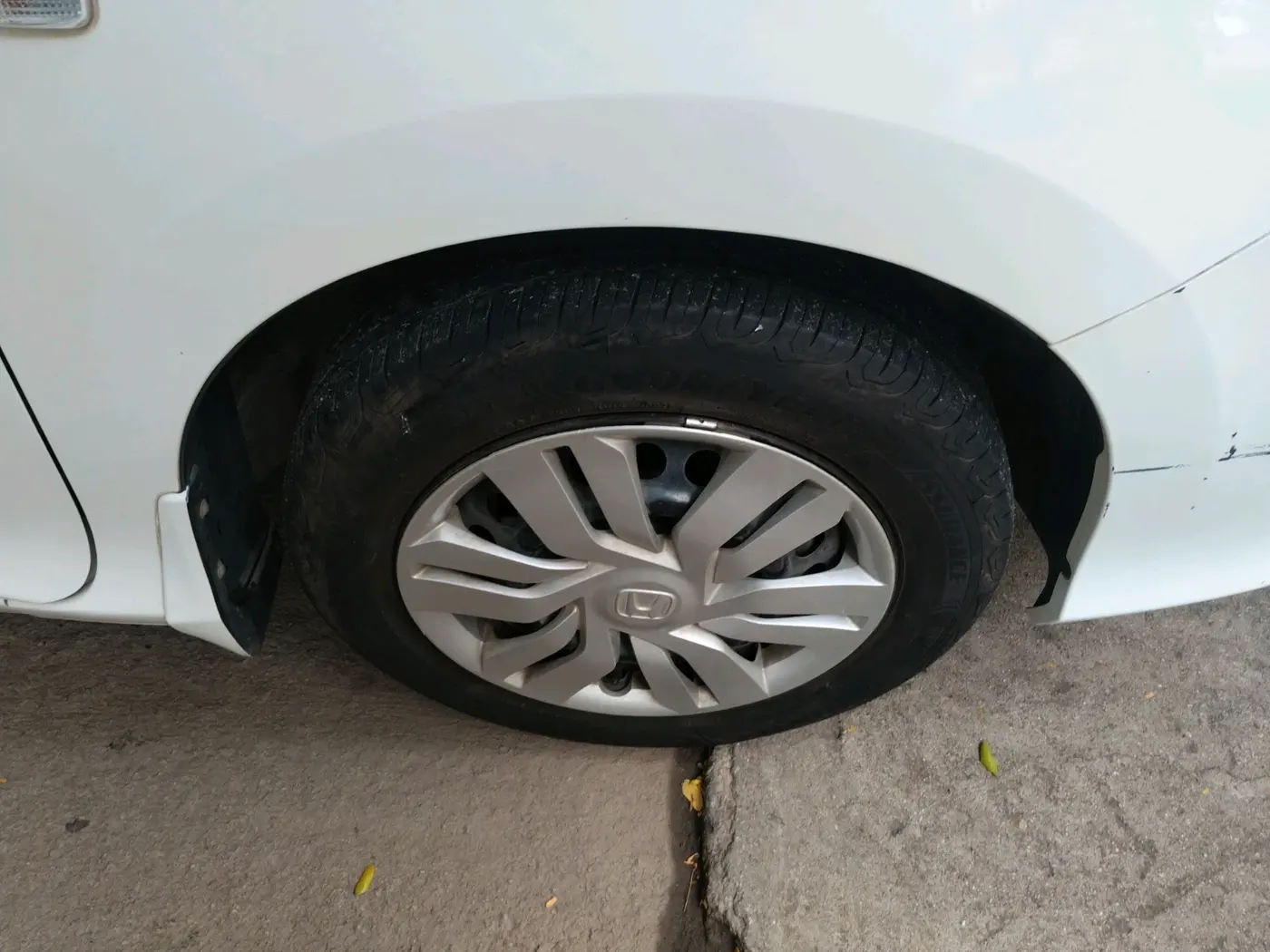 2014 Honda City 1.5L I-VTEC SV, Petrol, Manual, 51,787 km, tyre