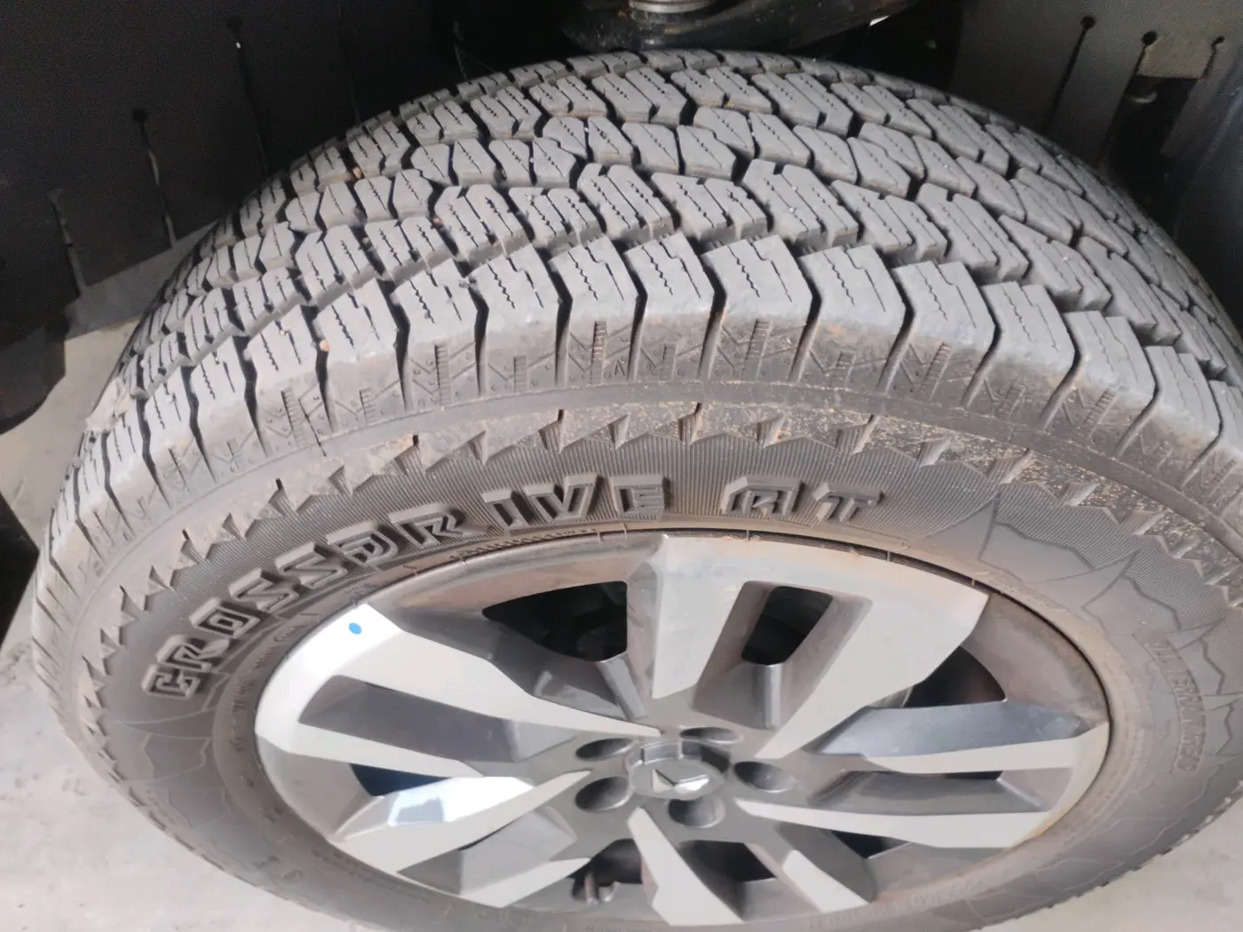 2025 Mahindra Thar AX  D MT 4WD HT, Diesel, Manual, 6,334 km, tyre