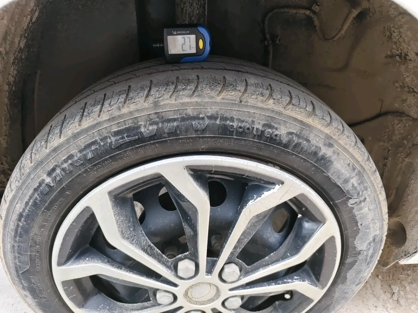 2021 Tata ALTROZ XT PETROL, Petrol, Manual, 54,432 km, tyre