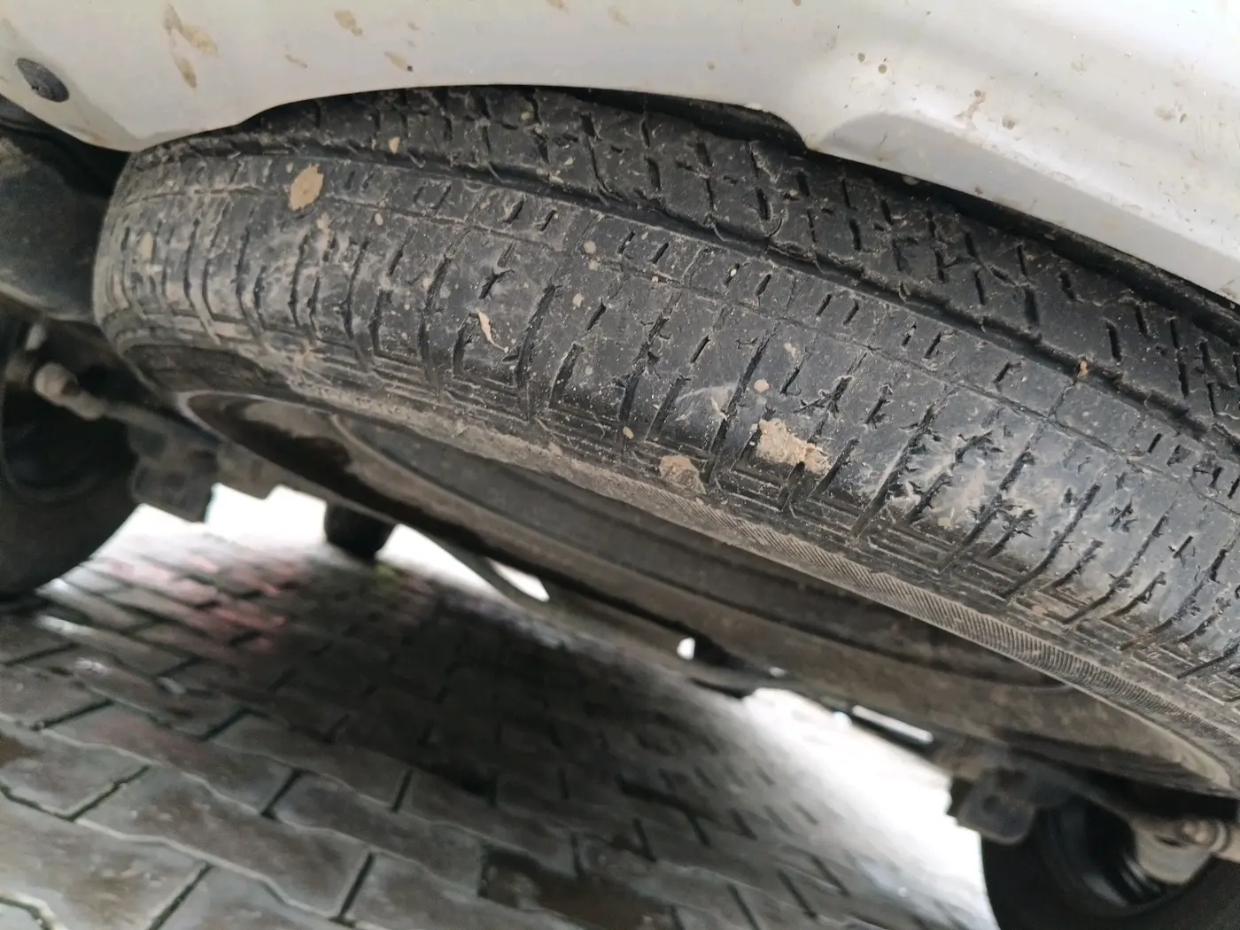 2023 Mahindra SCORPIO-N Z6 DIESEL MT 2WD 7 STR, Diesel, Manual, 48,790 km, tyre