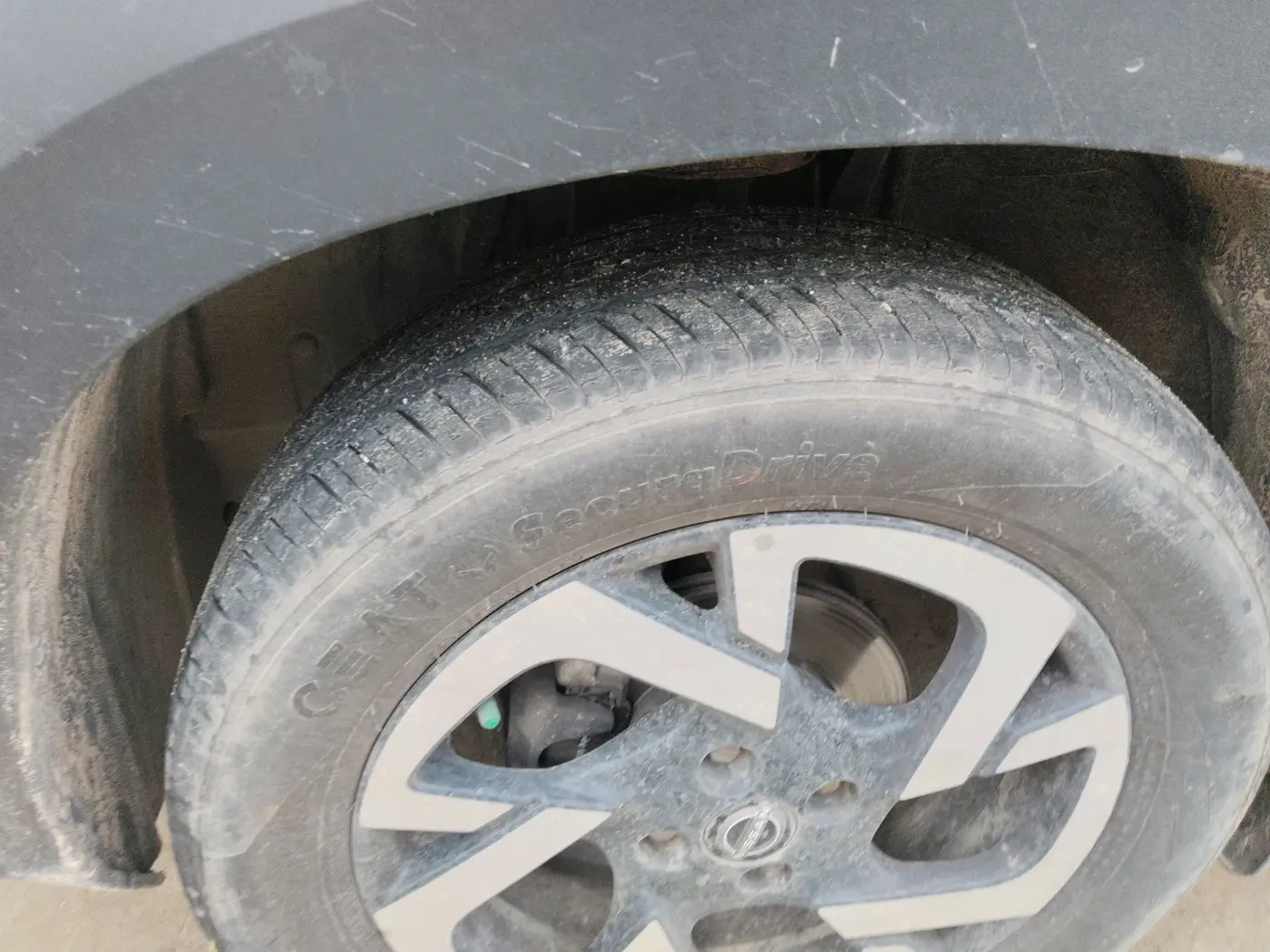 2021 Nissan MAGNITE XV MT, Petrol, Manual, 38,479 km, tyre