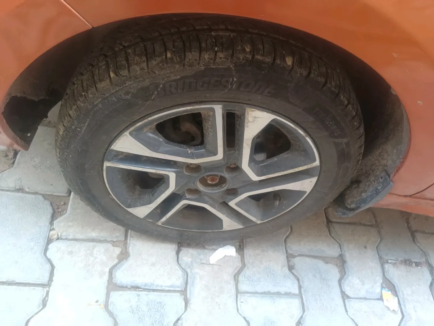 2019 Tata Tiago XZ PLUS PETROL, Petrol, Manual, 52,605 km, tyre
