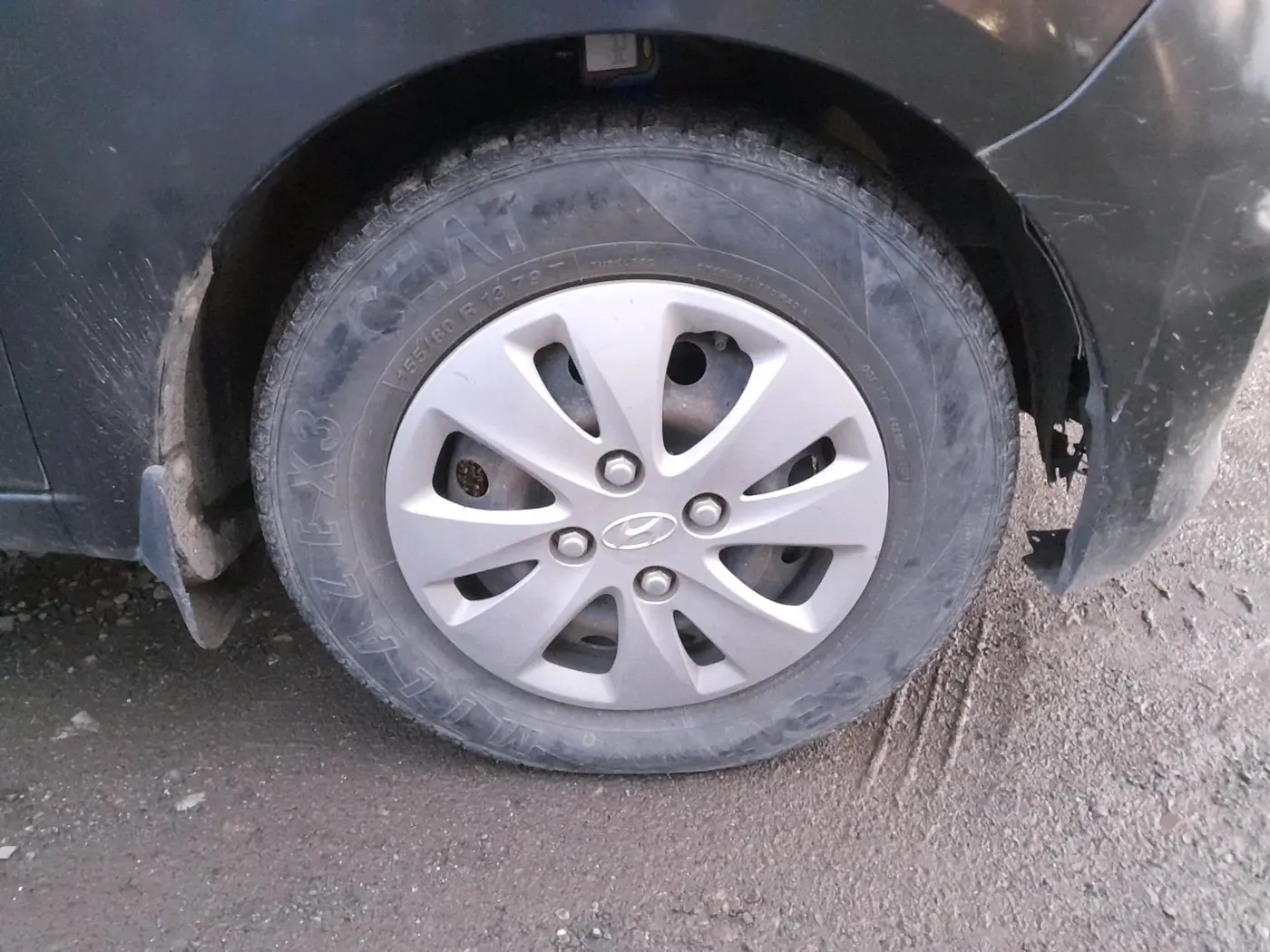 2011 Hyundai i10 MAGNA 1.2, Petrol, Manual, 52,026 km, tyre