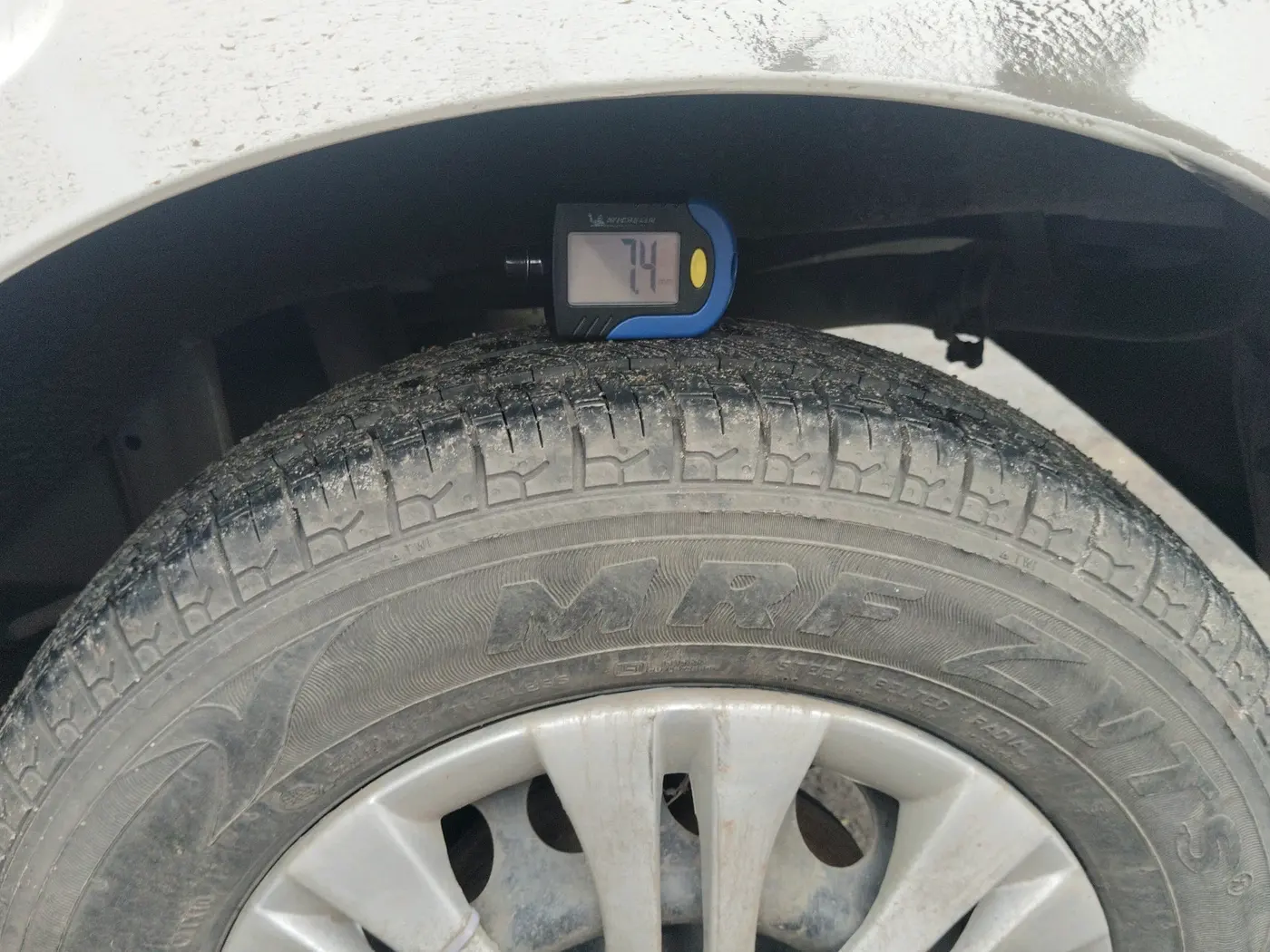2017 Maruti Alto 800 LXI, Petrol, Manual, 70,153 km, tyre