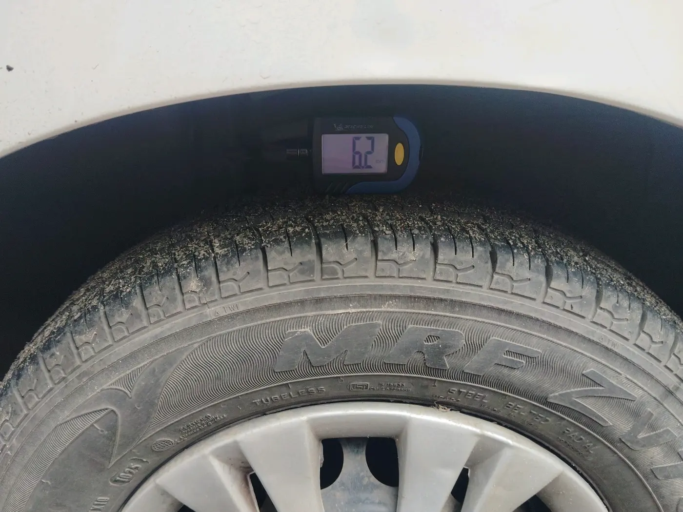 2017 Maruti Alto 800 LXI, Petrol, Manual, 70,153 km, tyre