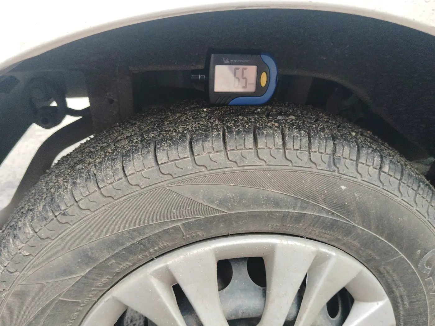 2017 Maruti Alto 800 LXI, Petrol, Manual, 70,153 km, tyre