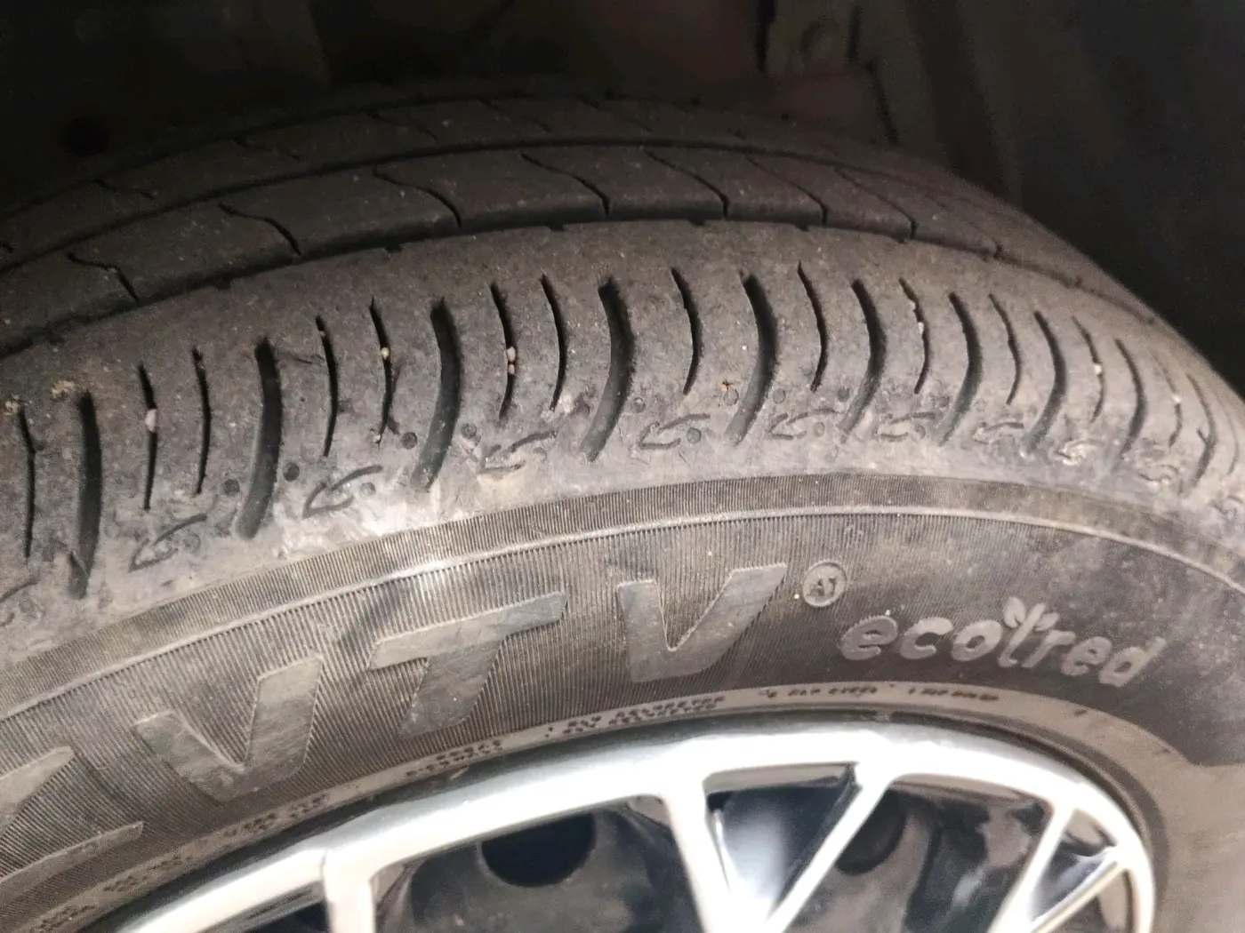 2013 Maruti Ertiga VDI, Diesel, Manual, 1,46,815 km, tyre