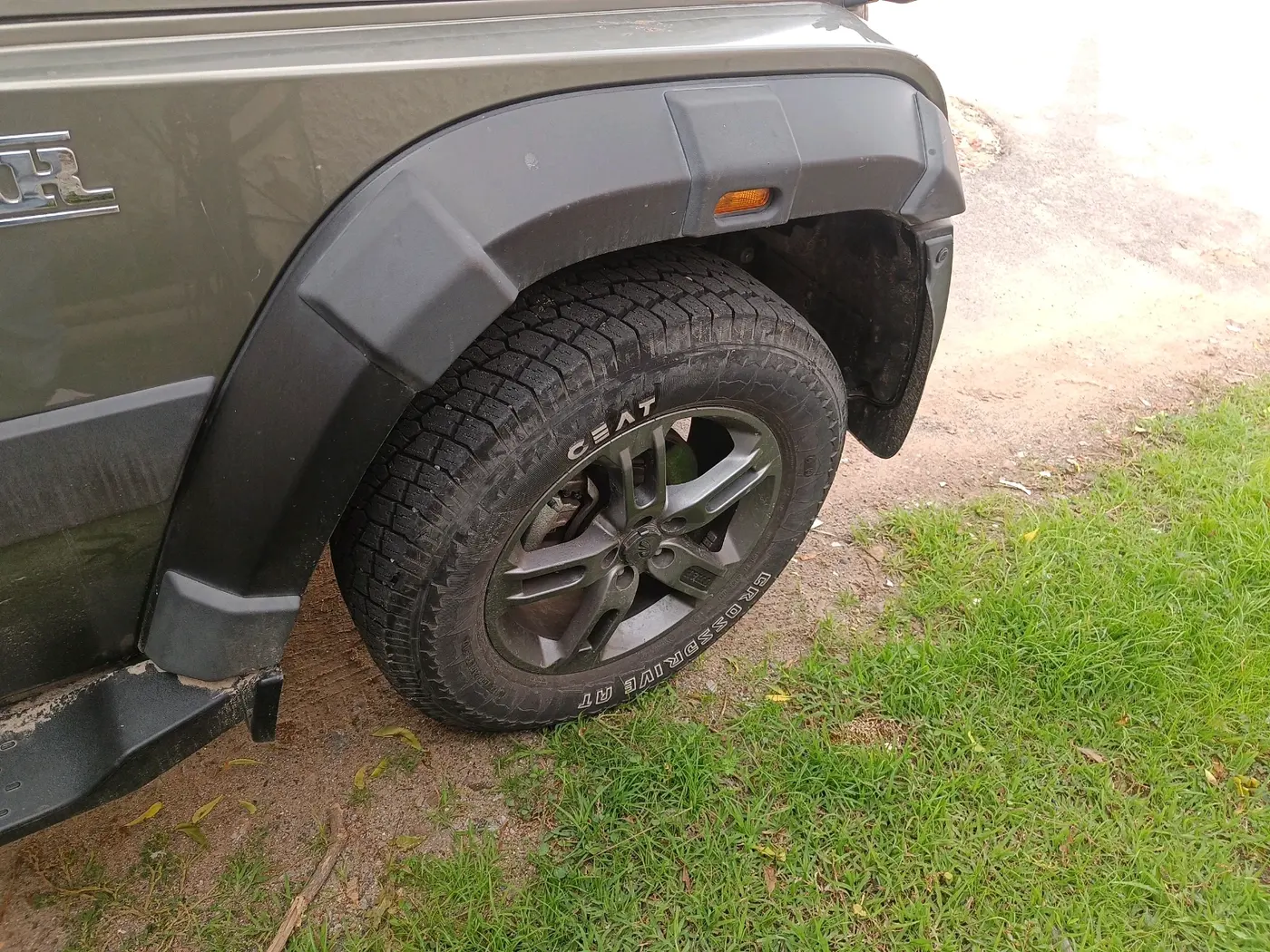 2022 Mahindra Thar LX HT PETROL 4WD MT, Petrol, Manual, 9,500 km, tyre