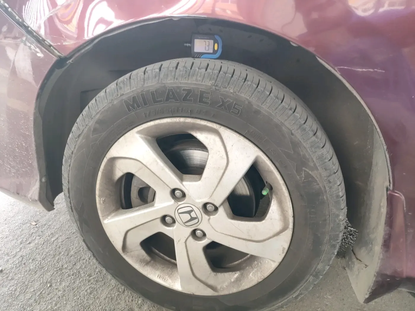 2014 Honda City 1.5L I-DTEC V, Diesel, Manual, 1,05,523 km, tyre