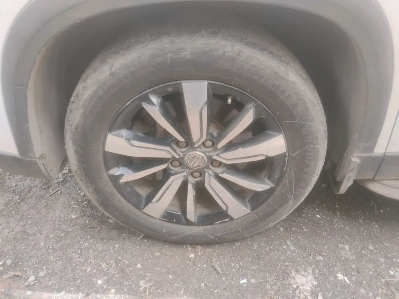 2020 MG HECTOR SHARP 1.5 DCT PETROL, Petrol, Automatic, 66,904 km, tyre