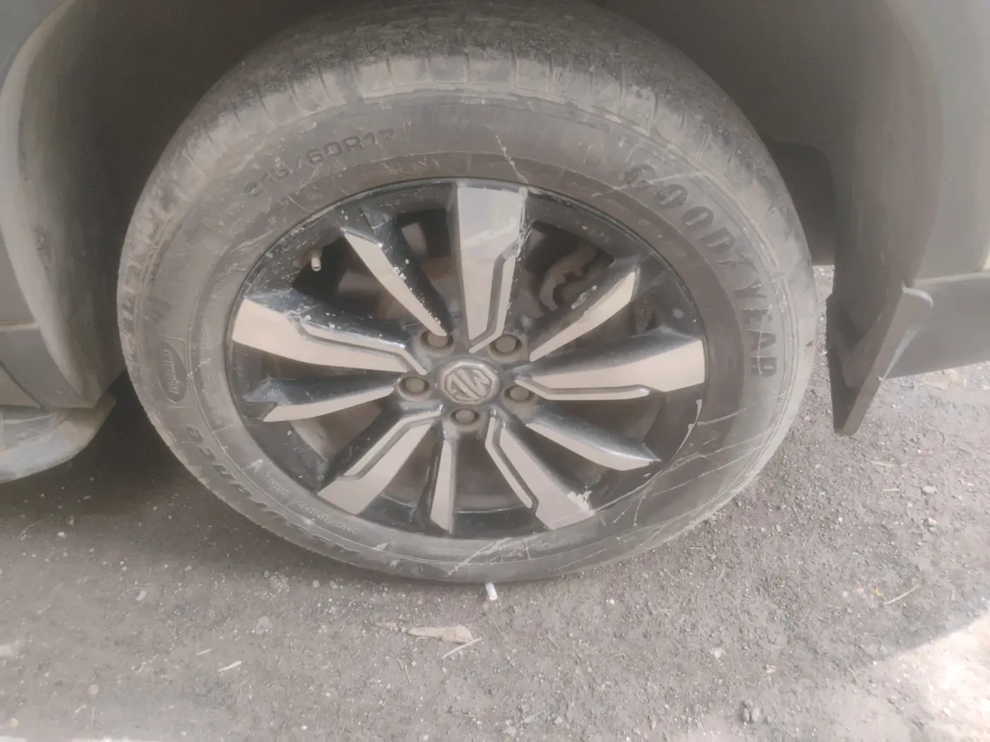 2020 MG HECTOR SHARP 1.5 DCT PETROL, Petrol, Automatic, 66,904 km, tyre