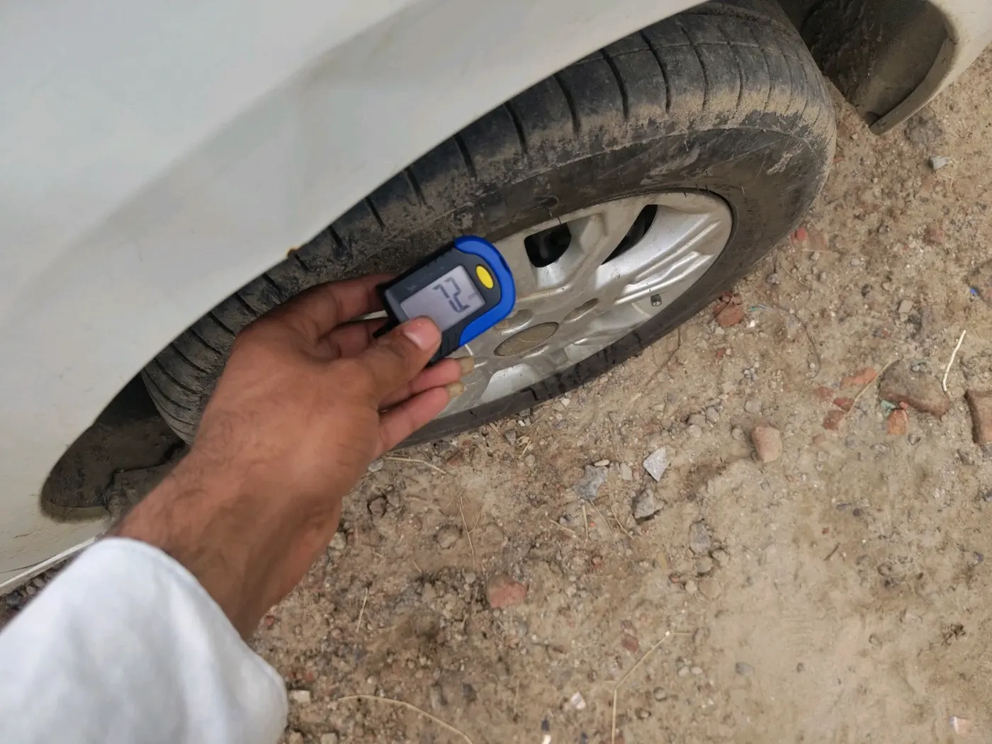 2017 Tata Tiago XZ PETROL, Petrol, Manual, 82,771 km, tyre