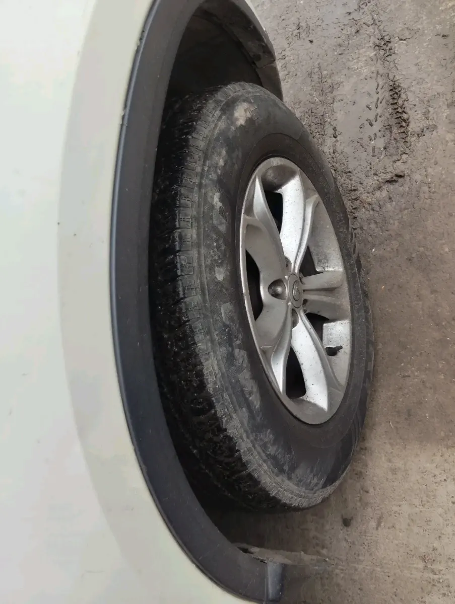 2019 Tata Harrier XZ 2.0L, Diesel, Manual, 1,42,795 km, tyre