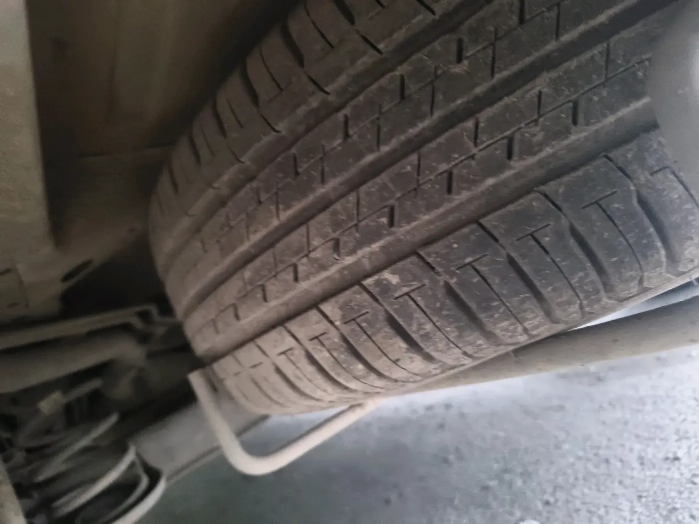 2019 Maruti XL6 ZETA MT, Petrol, Manual, 46,431 km, tyre