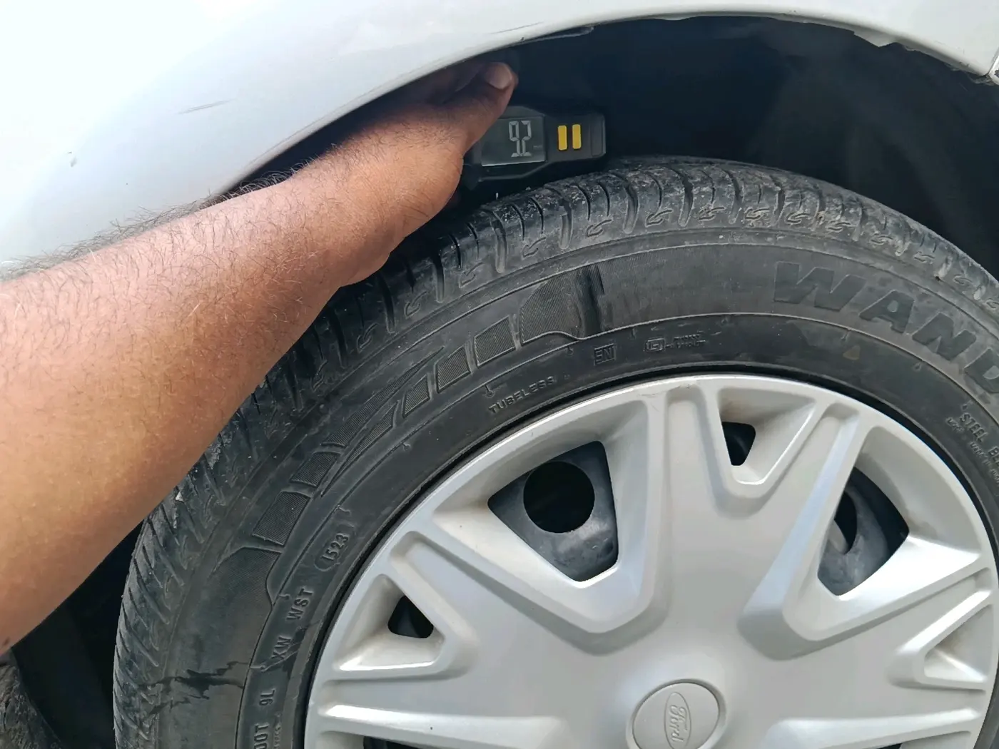2018 Ford Ecosport TREND + 1.5L PETROL AT, Petrol, Automatic, 64,863 km, tyre