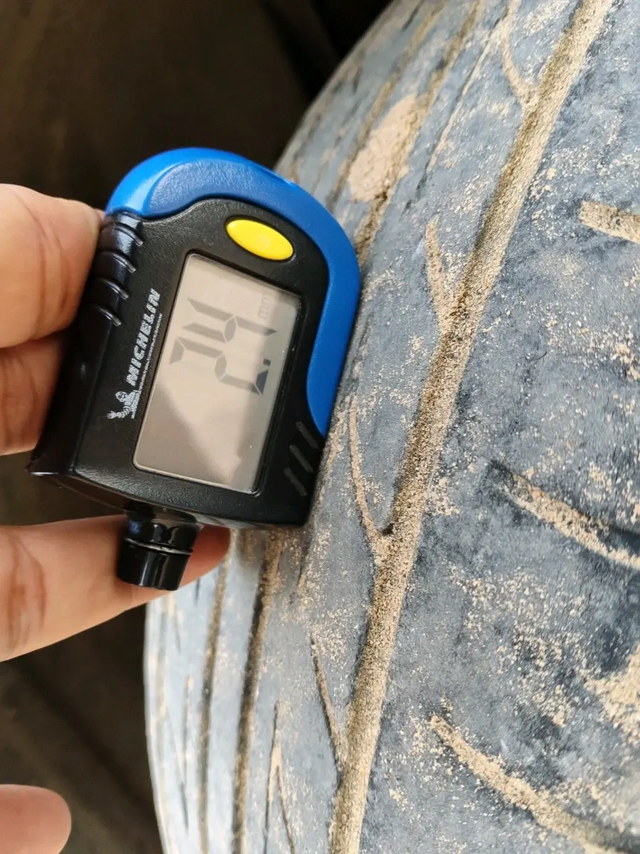 2018 Tata NEXON XM PETROL, Petrol, Manual, 73,108 km, tyre