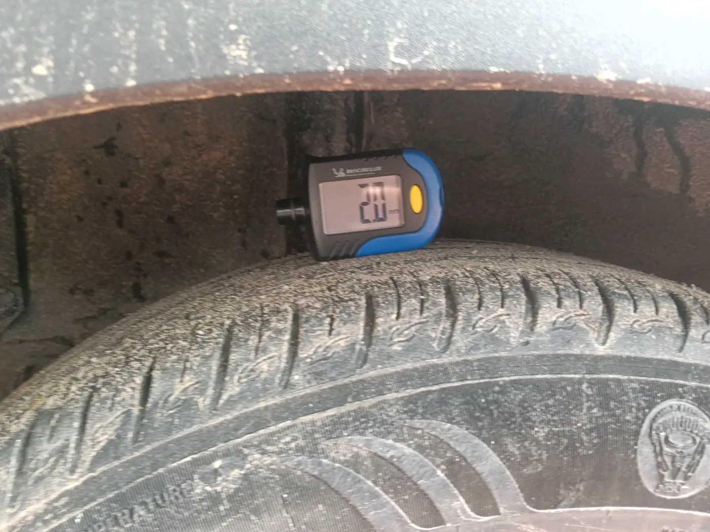 2024 KIA SONET HTX 1.5 AT, Diesel, Automatic, 97,597 km, tyre