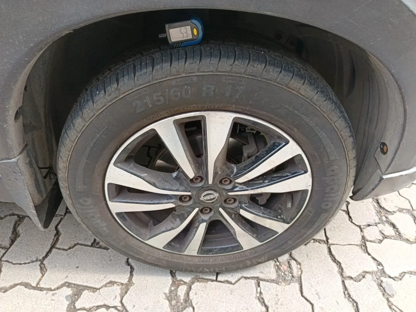 2019 Nissan Kicks XV PREMIUM DIESEL, Diesel, Manual, 1,16,160 km, tyre