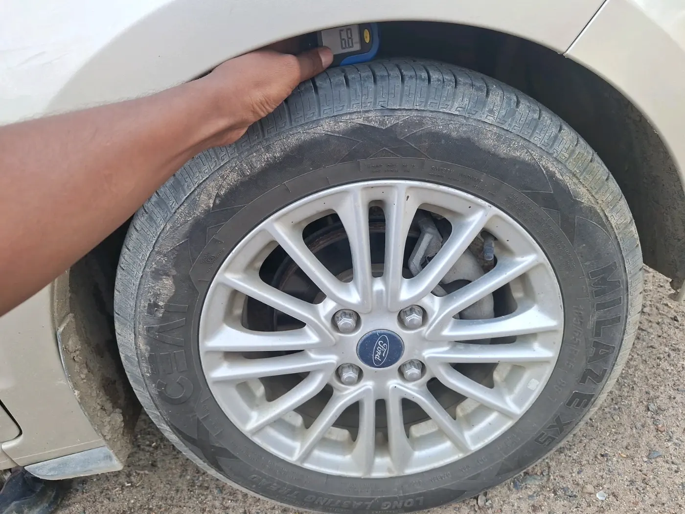 2019 Ford Figo Aspire TITANIUM 1.2 PETROL, Petrol, Manual, 30,345 km, tyre