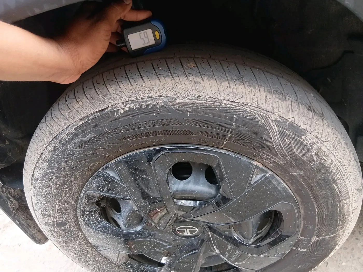 2025 Tata PUNCH ADVENTURE MT CNG , CNG, Manual, 2,966 km, tyre