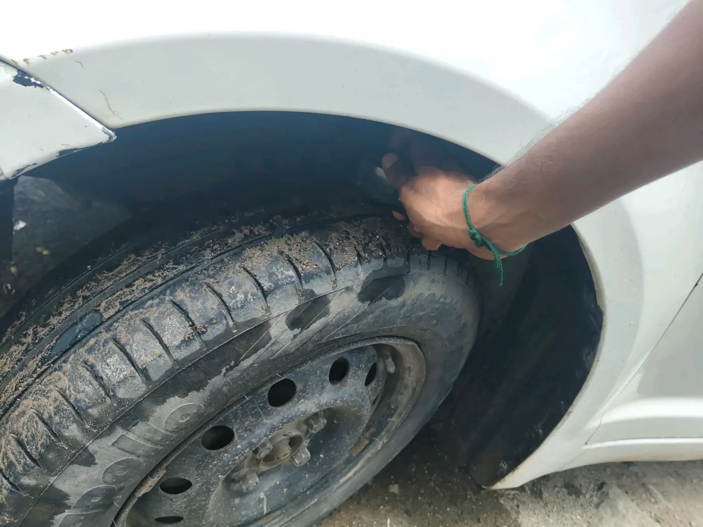 2010 Maruti Swift Dzire VXI, Petrol, Manual, 87,159 km, tyre