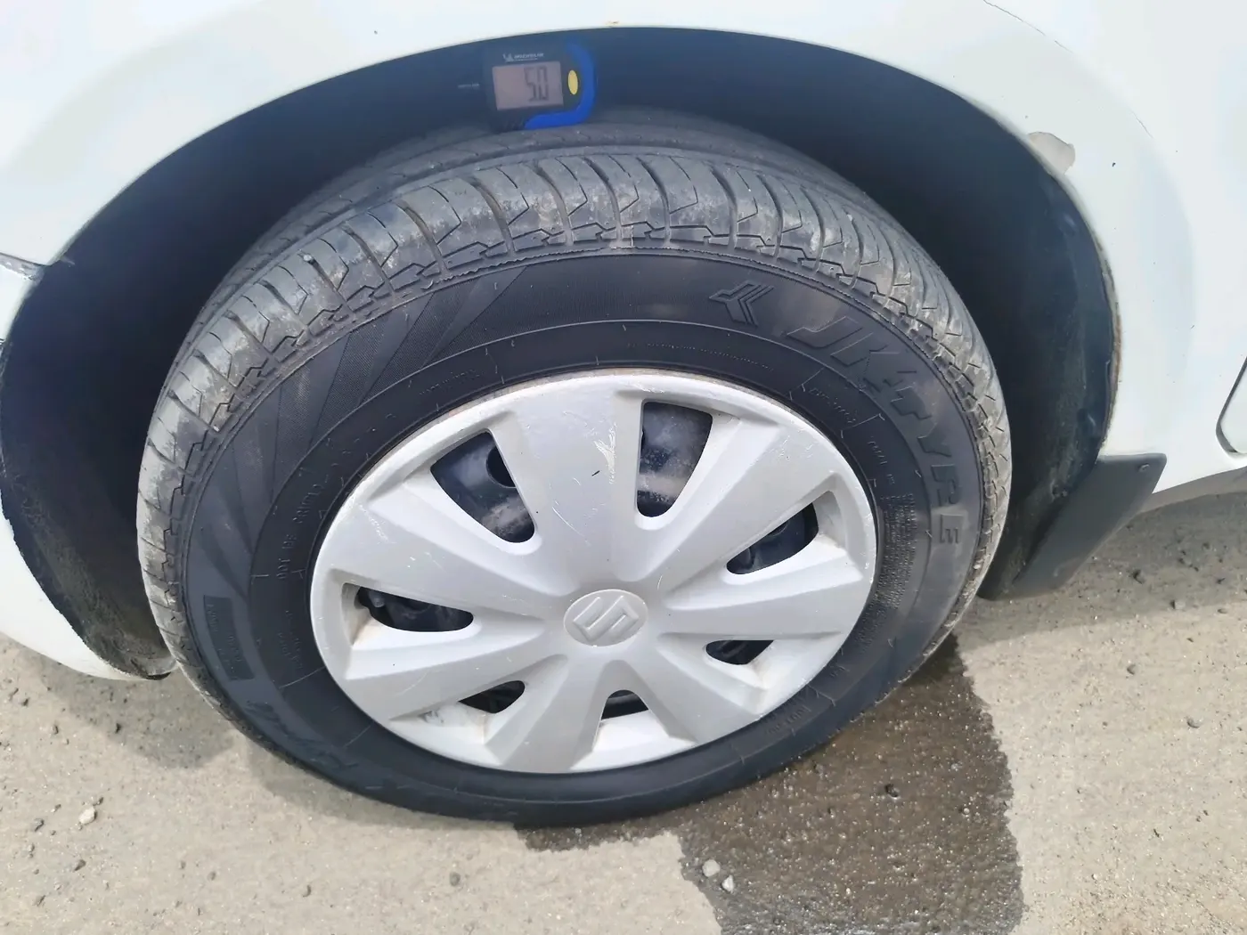 2016 Maruti Ritz LDI, Diesel, Manual, 88,995 km, tyre