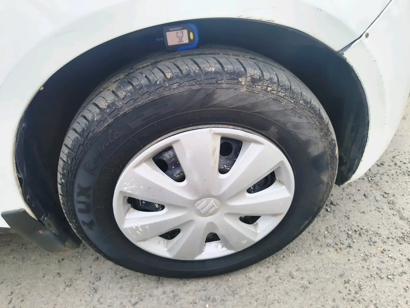 2016 Maruti Ritz LDI, Diesel, Manual, 88,995 km, tyre