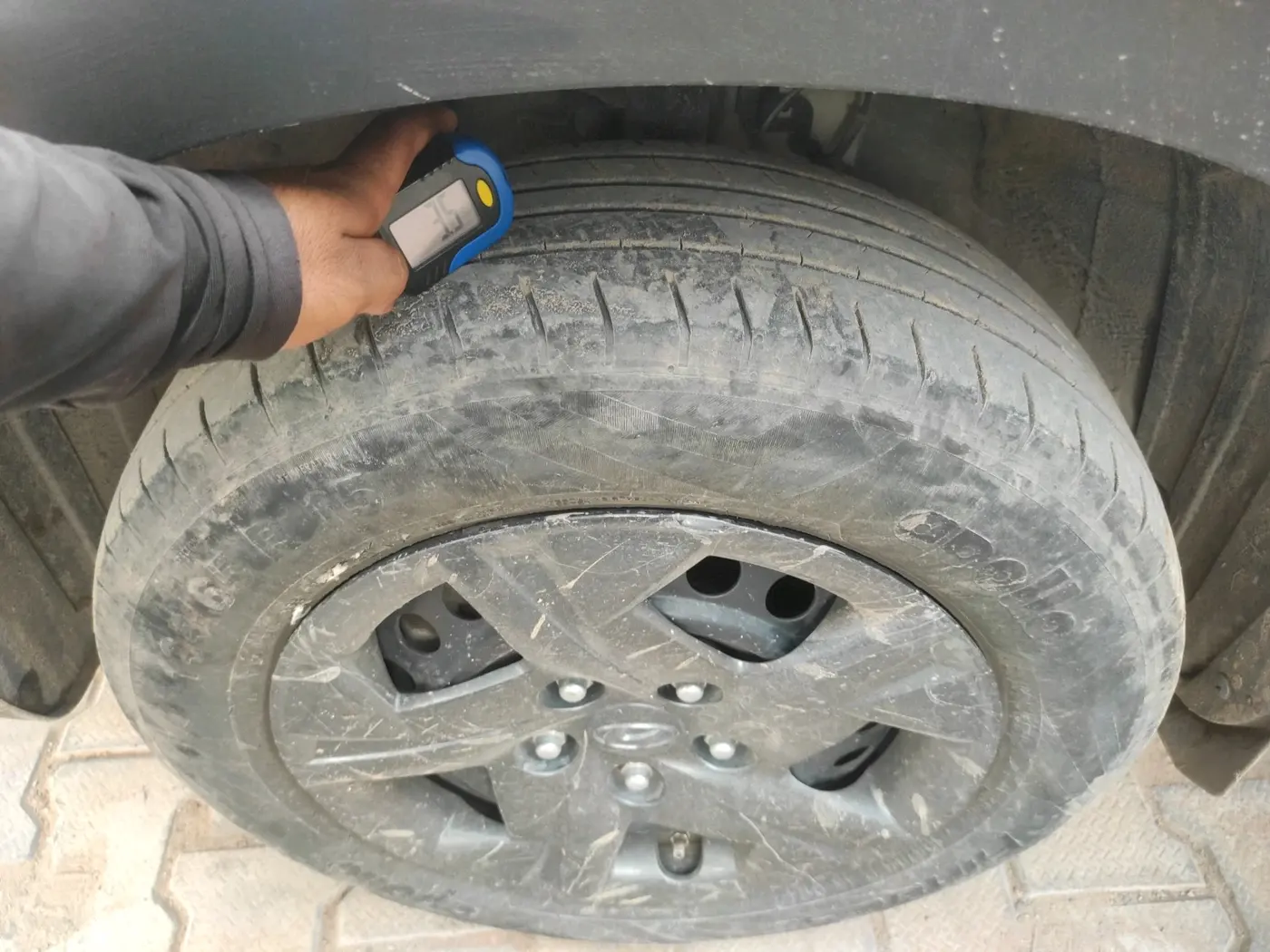 2024 Hyundai VENUE S Plus 1.2 Petrol MT, Petrol, Manual, 28,030 km, tyre