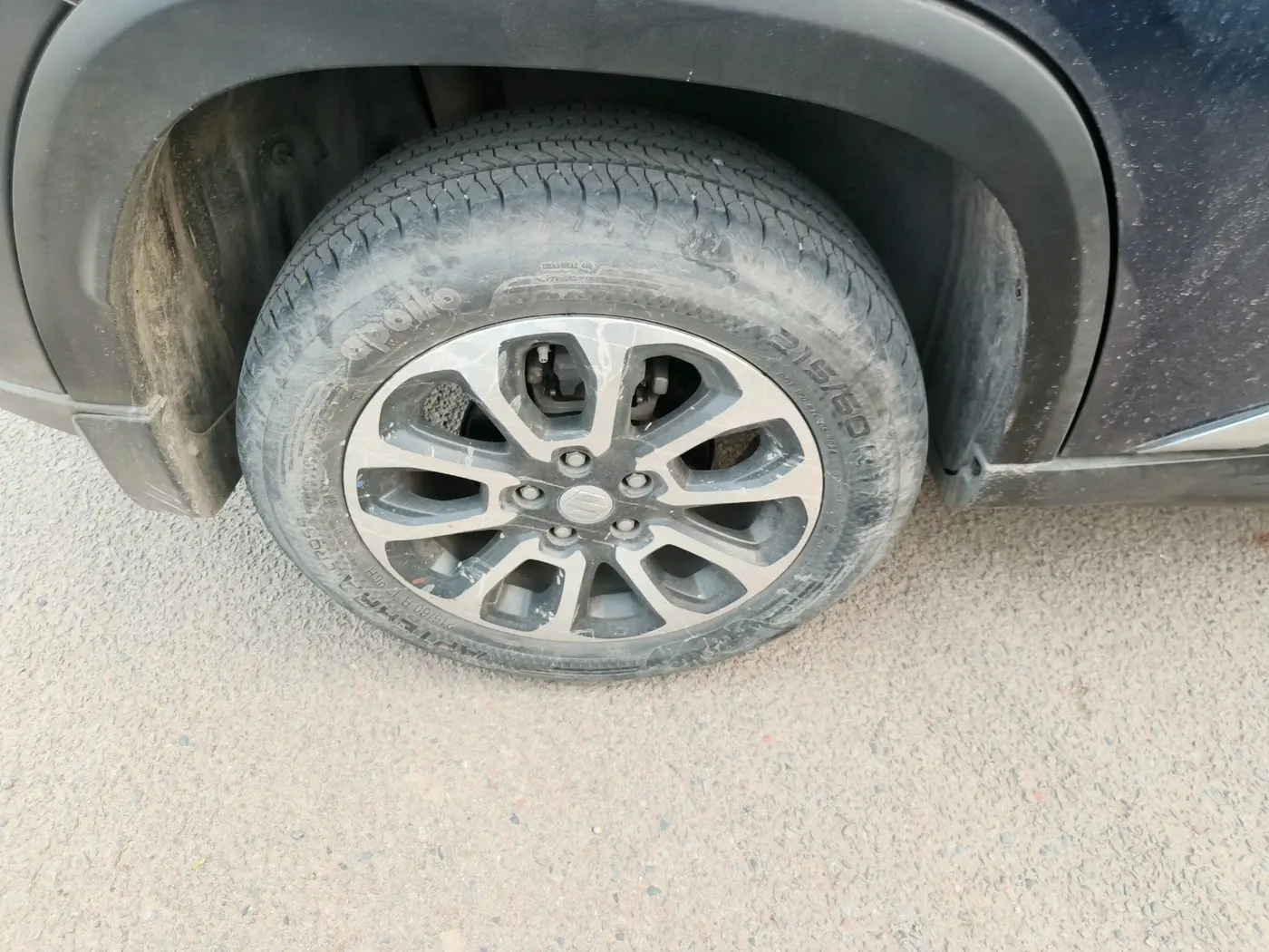 2024 Maruti Grand Vitara DELTA CNG, CNG, Manual, 33,040 km, tyre