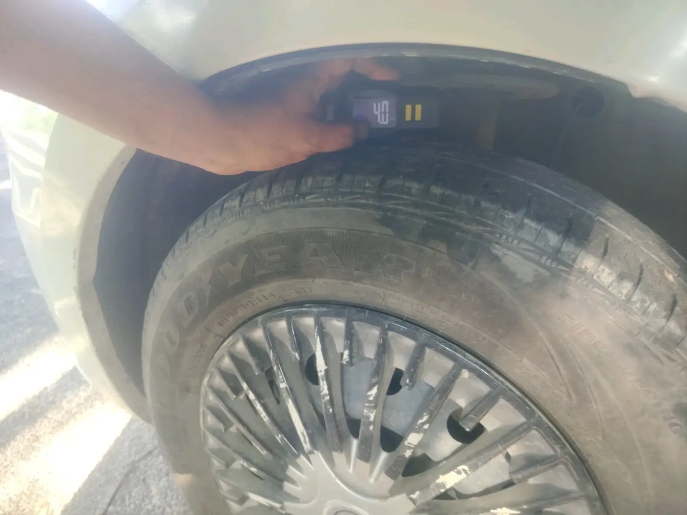 2021 Maruti Dzire VXI, Petrol, Manual, 60,295 km, tyre