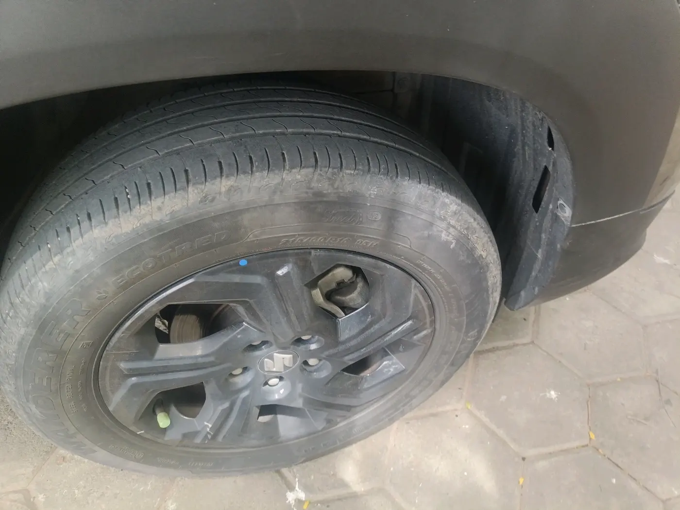 2023 Maruti BREZZA ZXI S-CNG, CNG, Manual, 44,566 km, tyre