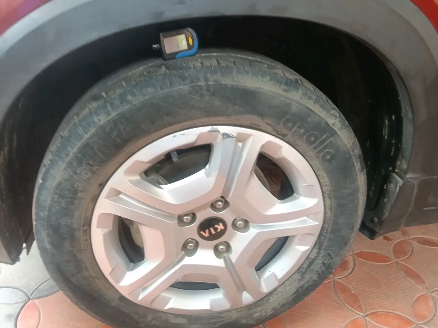 2020 KIA SONET HTK 1.2, Petrol, Manual, 72,179 km, tyre