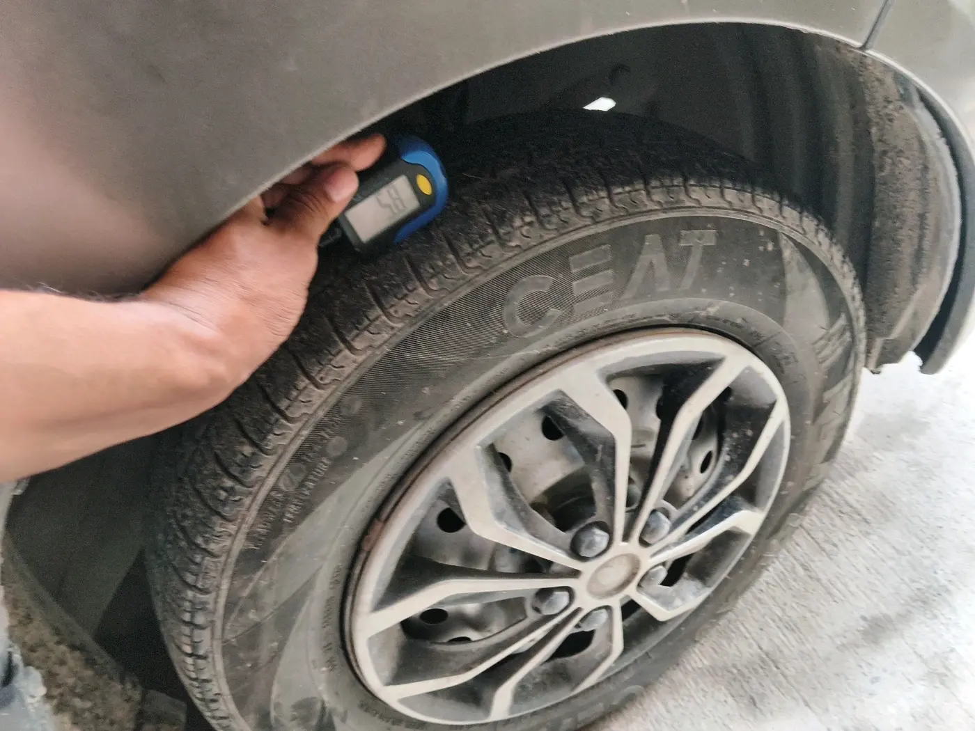 2020 Maruti New Wagon-R LXI CNG 1.0, CNG, Manual, 1,11,508 km, tyre