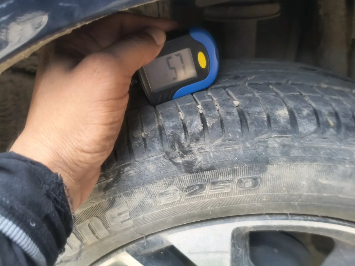 2022 Tata Tiago XZA PLUS PETROL, Petrol, Automatic, 18,573 km, tyre