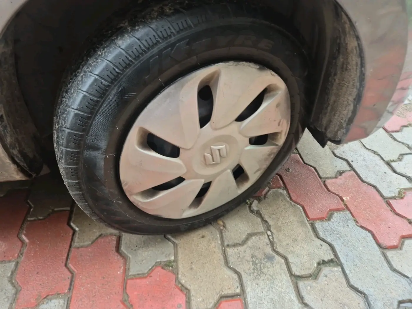 2016 Maruti Celerio VXI CNG, CNG, Manual, 1,62,333 km, tyre