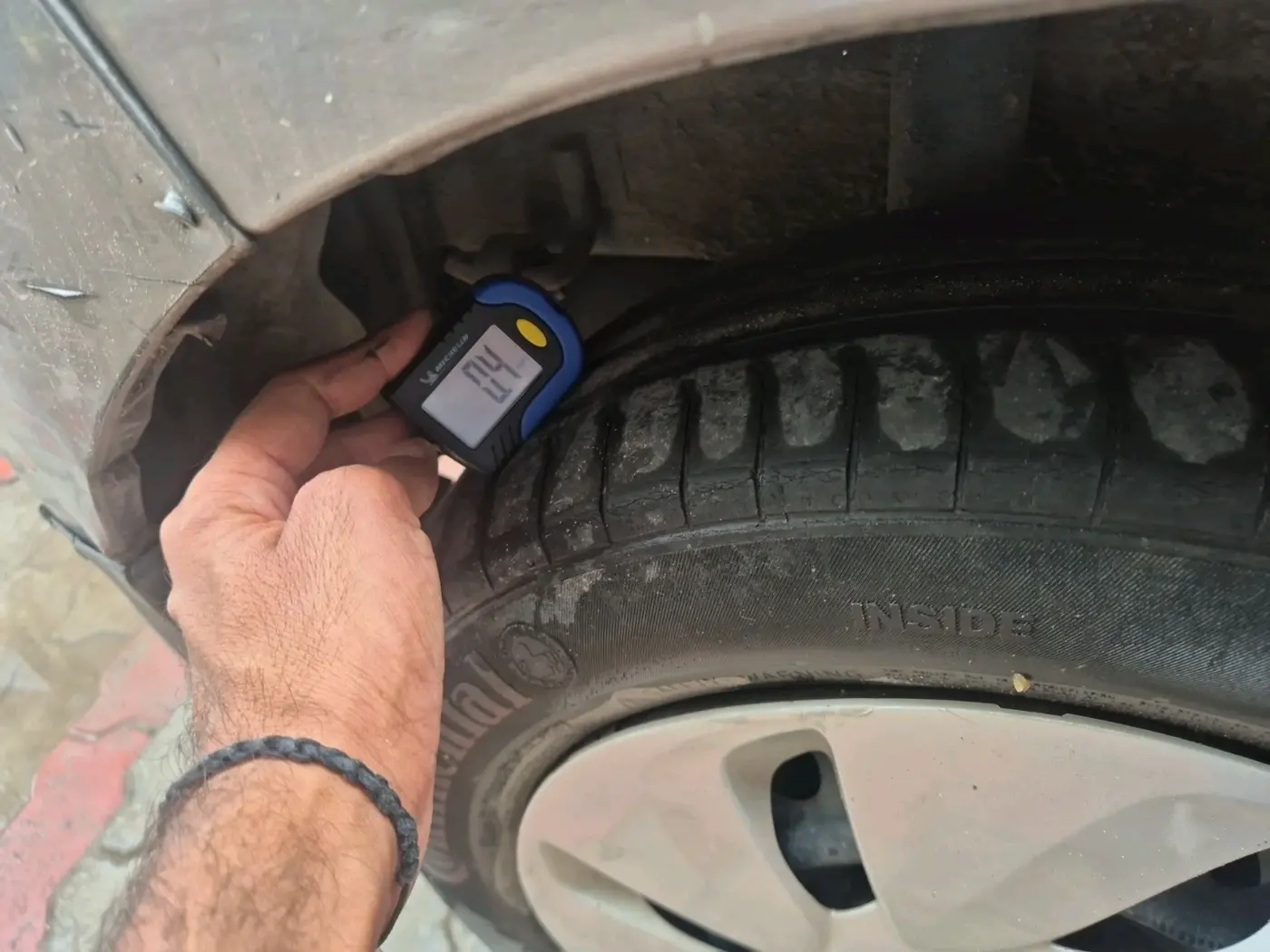 2016 Maruti Celerio VXI CNG, CNG, Manual, 1,62,333 km, tyre